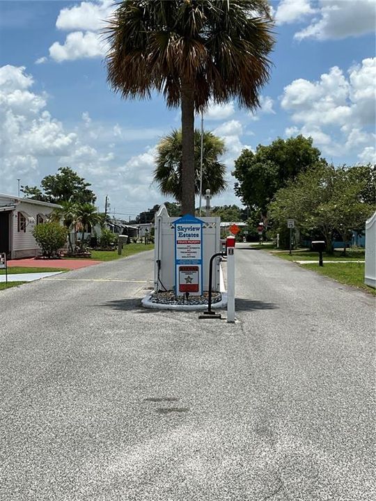 For Sale: $70,000 (2 beds, 2 baths, 1056 Square Feet)