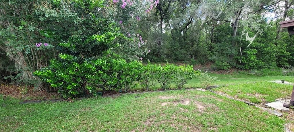 Active With Contract: $179,900 (2 beds, 2 baths, 959 Square Feet)