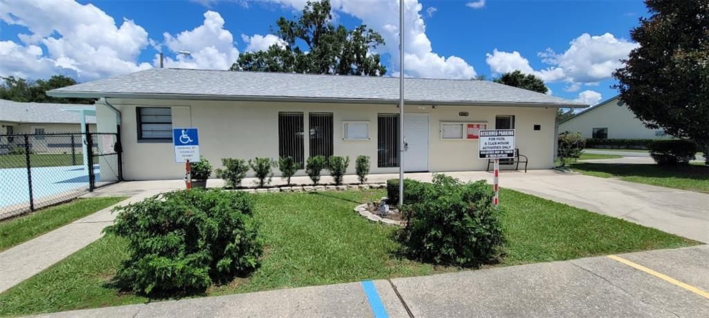 Active With Contract: $179,900 (2 beds, 2 baths, 959 Square Feet)