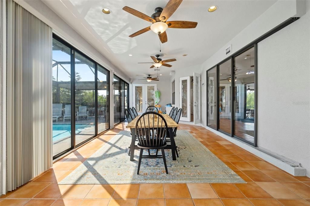 For Sale: $899,000 (3 beds, 3 baths, 2670 Square Feet)