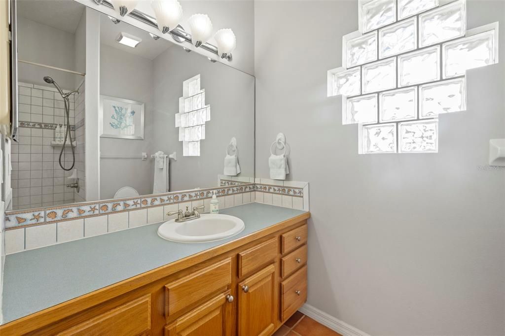For Sale: $899,000 (3 beds, 3 baths, 2670 Square Feet)