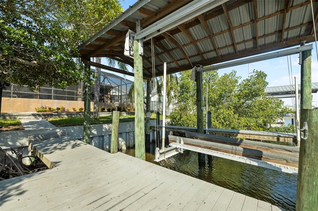 For Sale: $899,000 (3 beds, 3 baths, 2670 Square Feet)