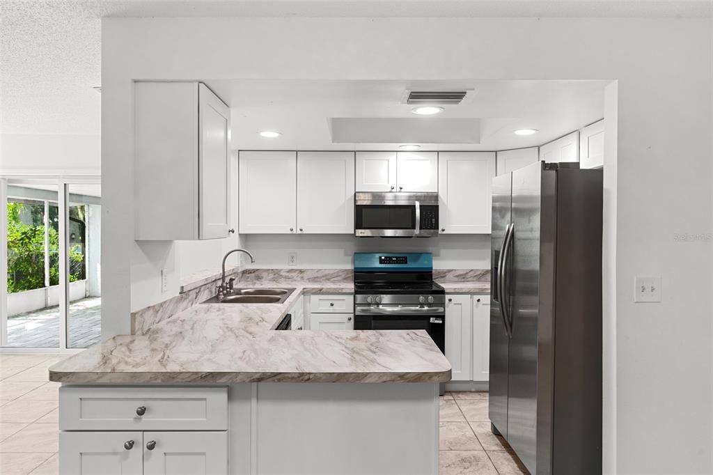 待售: $387,987 (2 贝兹, 2 浴室, 1380 平方英尺)