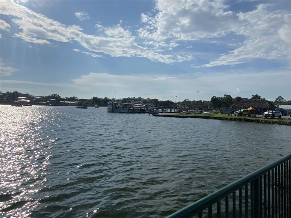 待售: $387,987 (2 贝兹, 2 浴室, 1380 平方英尺)