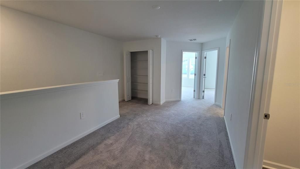 En Renta: $2,150 (3 camas, 2 baños, 2178 Pies cuadrados)