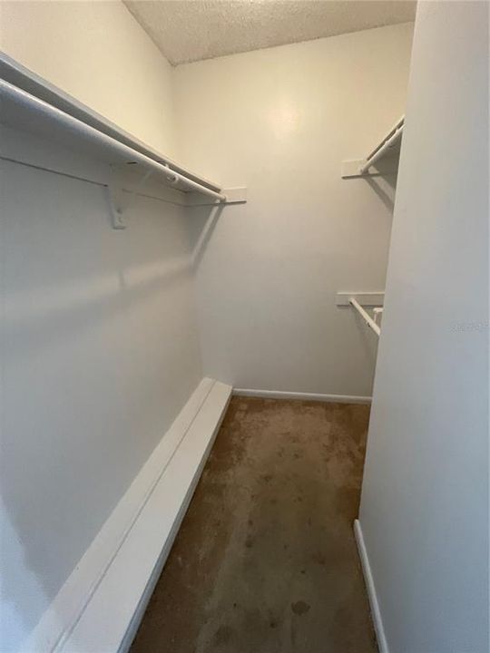 Под контрактом: $1,450 (2 спален, 2 ванн, 976 Квадратных фут)