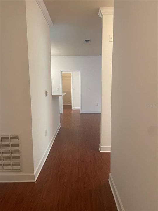 Под контрактом: $199,000 (2 спален, 2 ванн, 1133 Квадратных фут)