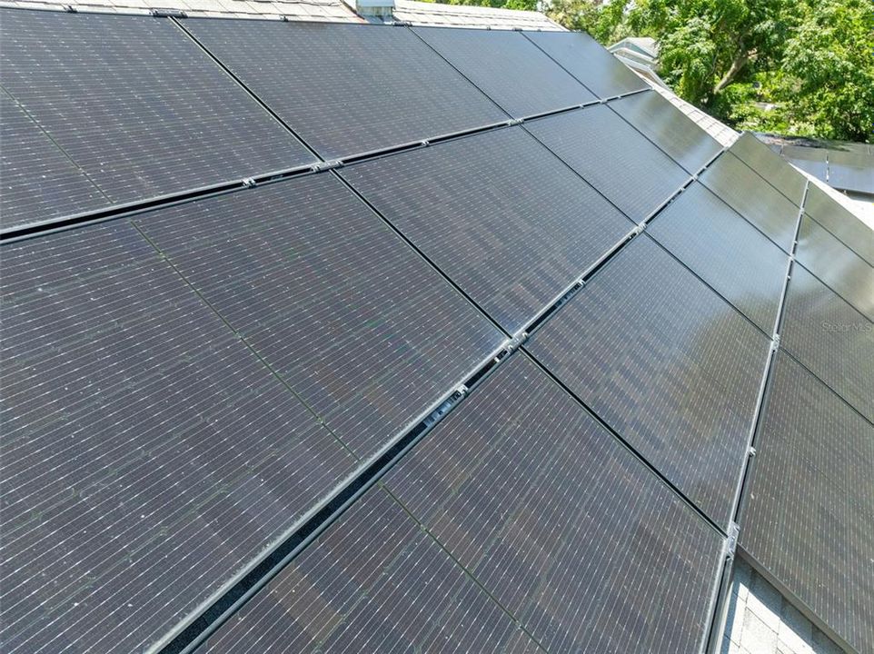 For Sale: $390,000 (6 beds, 0 baths, 3214 Square Feet)