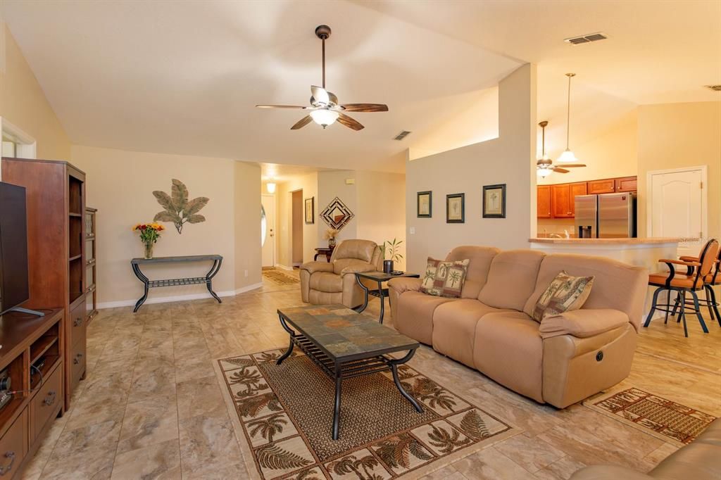 For Sale: $394,900 (3 beds, 2 baths, 2035 Square Feet)