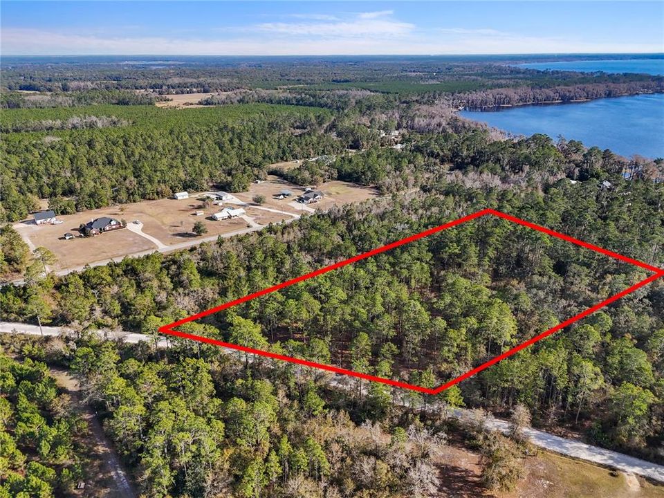 Под контрактом: $284,900 (4.76 acres)