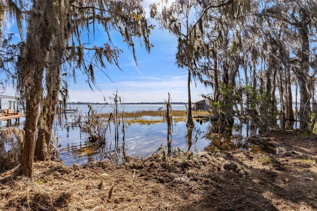 Под контрактом: $284,900 (4.76 acres)