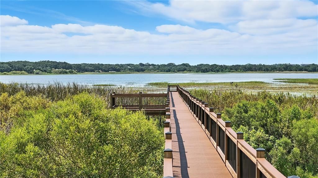 Под контрактом: $925,000 (5 спален, 5 ванн, 4541 Квадратных фут)