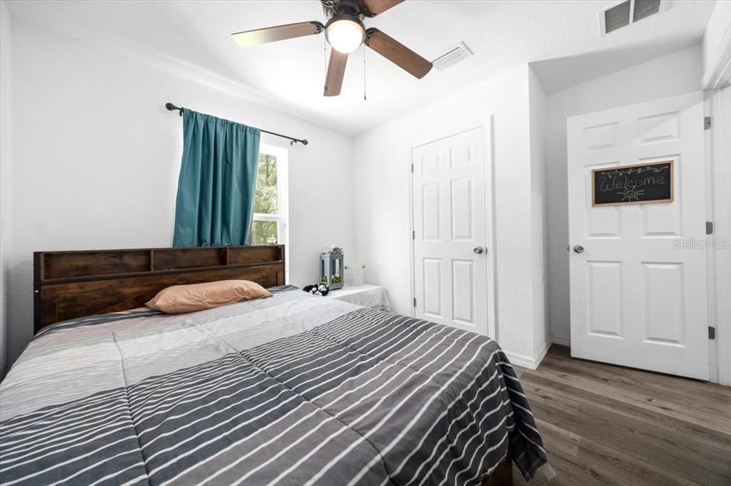 For Sale: $225,999 (3 beds, 2 baths, 1084 Square Feet)