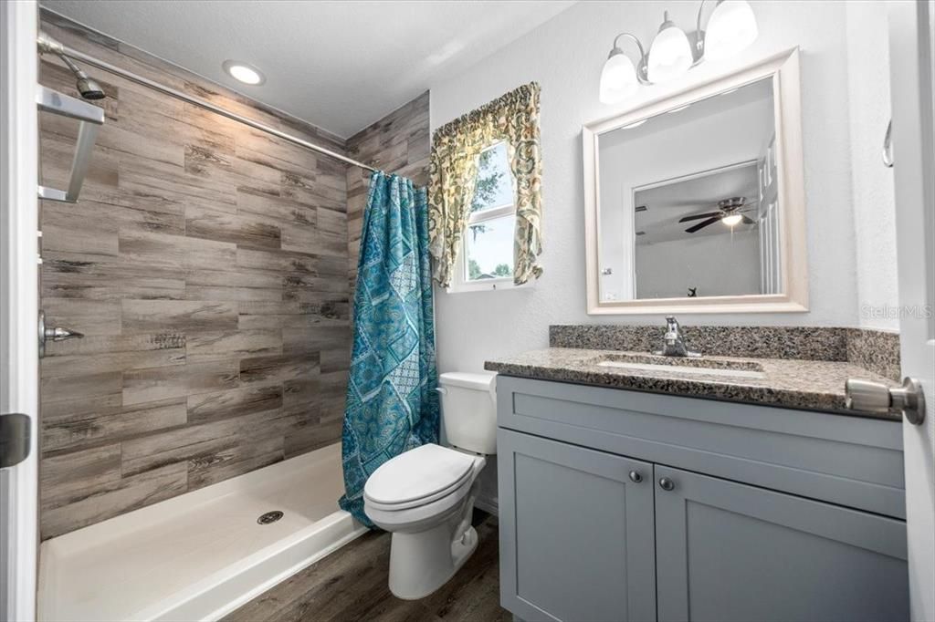 For Sale: $225,999 (3 beds, 2 baths, 1084 Square Feet)