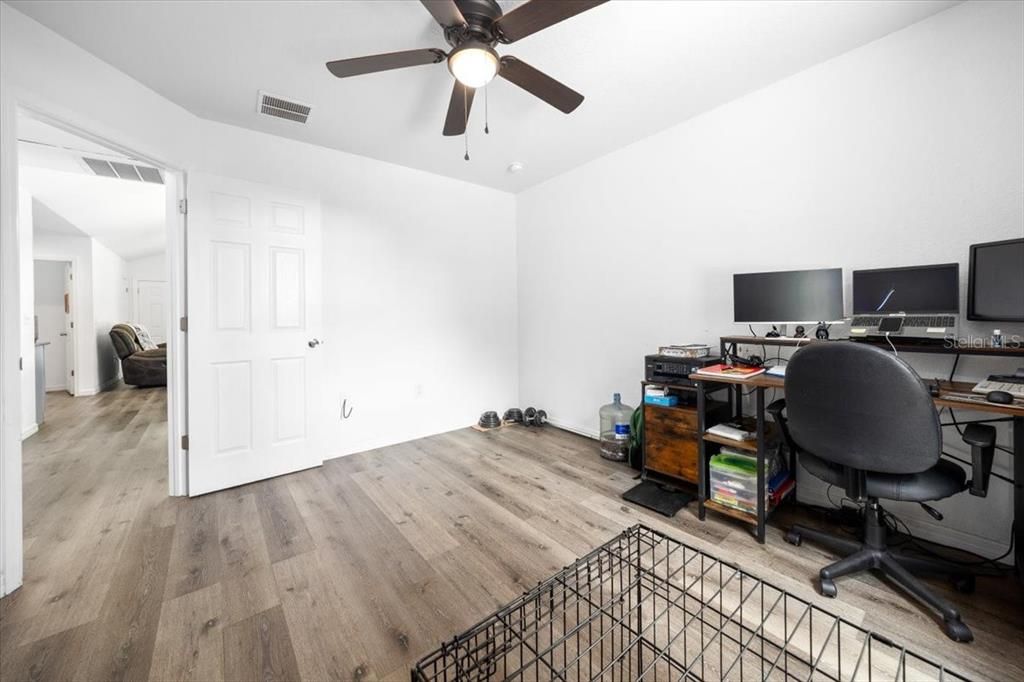 For Sale: $225,999 (3 beds, 2 baths, 1084 Square Feet)