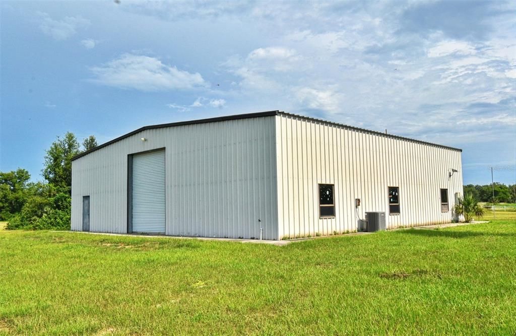 Activo con contrato: $2,000,000 (5 camas, 3 baños, 2800 Pies cuadrados)