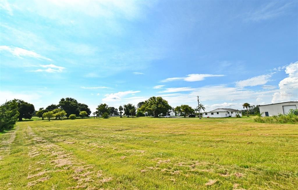 Activo con contrato: $2,000,000 (5 camas, 3 baños, 2800 Pies cuadrados)