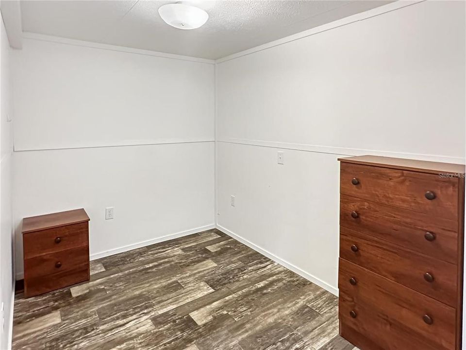 待售: $179,000 (3 贝兹, 2 浴室, 960 平方英尺)