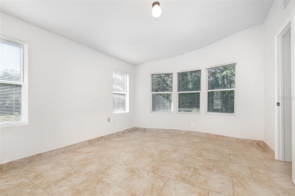 For Sale: $494,900 (3 beds, 2 baths, 1440 Square Feet)