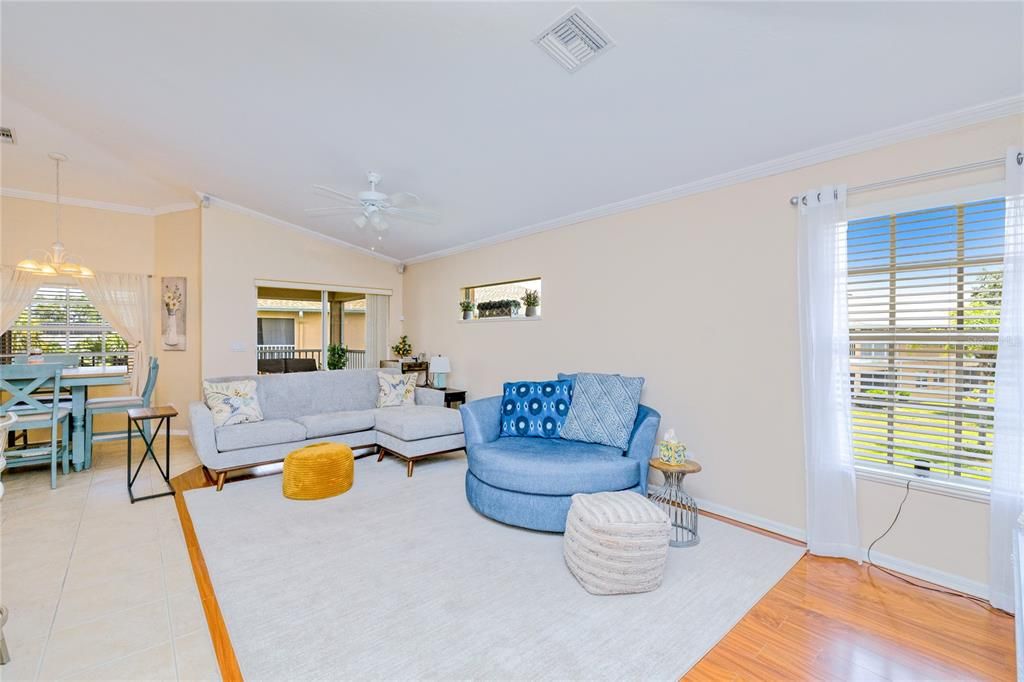 For Sale: $192,000 (3 beds, 2 baths, 1517 Square Feet)