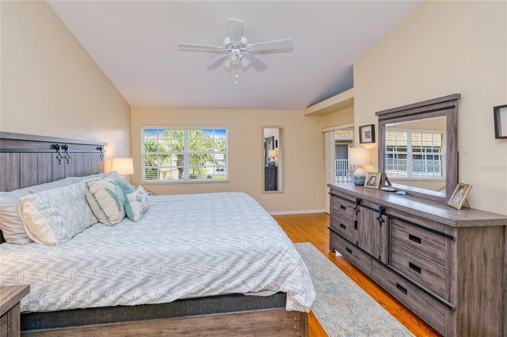 For Sale: $192,000 (3 beds, 2 baths, 1517 Square Feet)