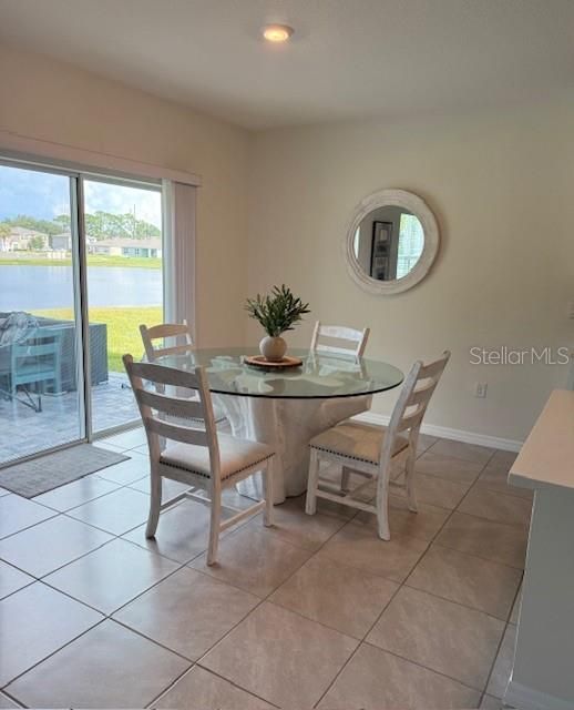 В аренду: $2,775 (5 спален, 3 ванн, 2674 Квадратных фут)