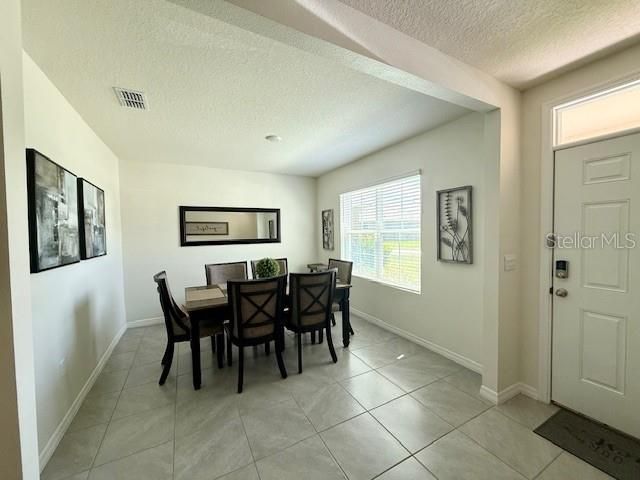 В аренду: $2,775 (5 спален, 3 ванн, 2674 Квадратных фут)