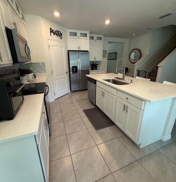 В аренду: $2,775 (5 спален, 3 ванн, 2674 Квадратных фут)