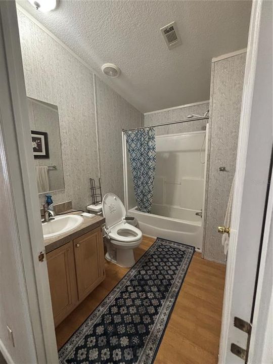 待售: $619,900 (4 贝兹, 2 浴室, 1782 平方英尺)