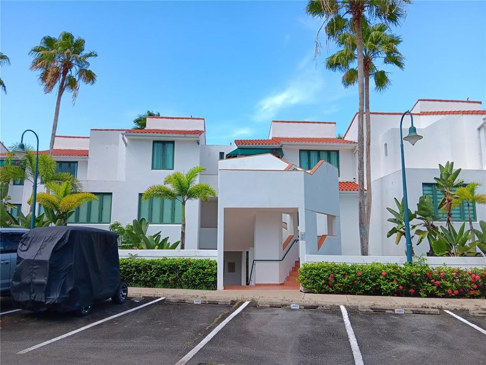 For Sale: $600,000 (2 beds, 2 baths, 1772 Square Feet)