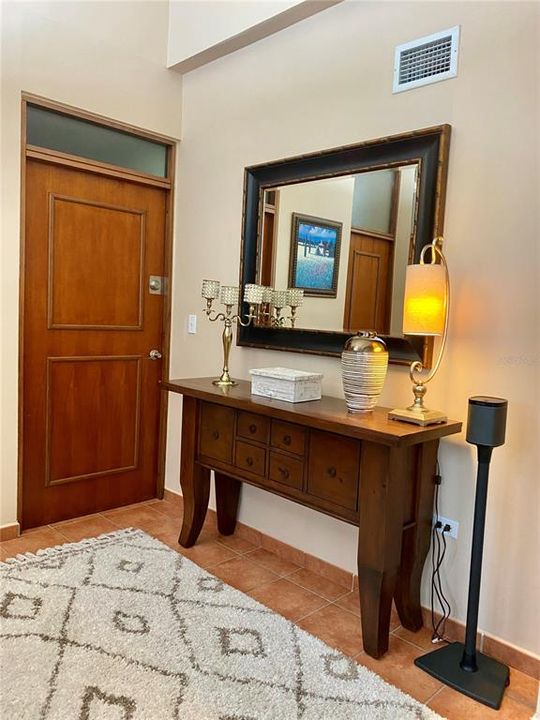 For Sale: $600,000 (2 beds, 2 baths, 1772 Square Feet)