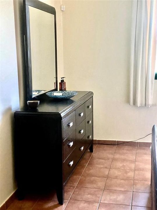 For Sale: $600,000 (2 beds, 2 baths, 1772 Square Feet)