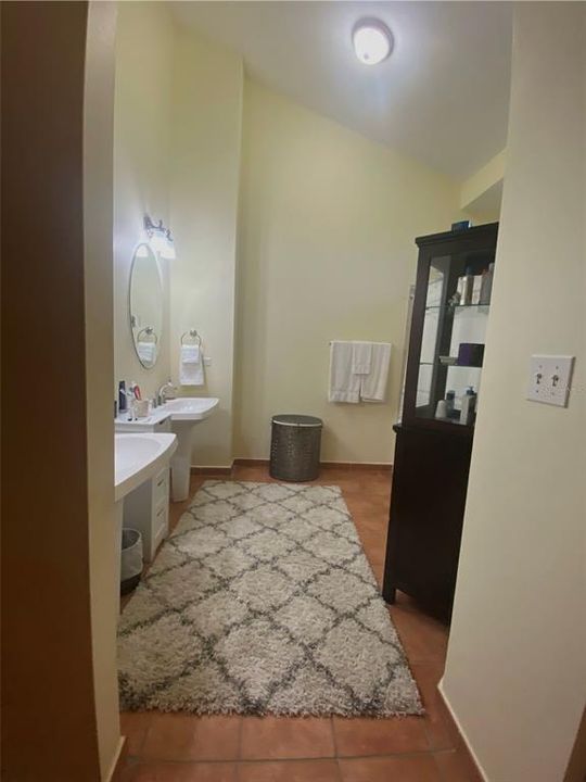 For Sale: $600,000 (2 beds, 2 baths, 1772 Square Feet)