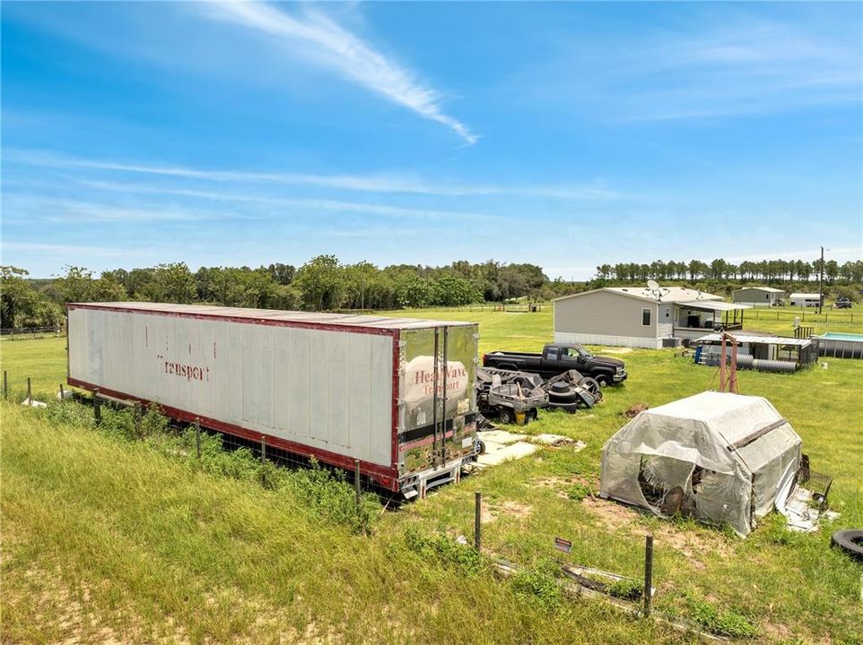 Active With Contract: $329,990 (3 beds, 2 baths, 1568 Square Feet)