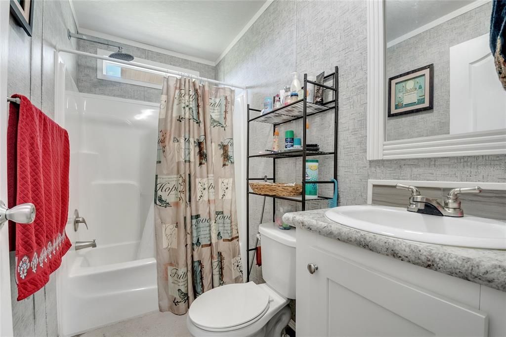 Active With Contract: $329,990 (3 beds, 2 baths, 1568 Square Feet)