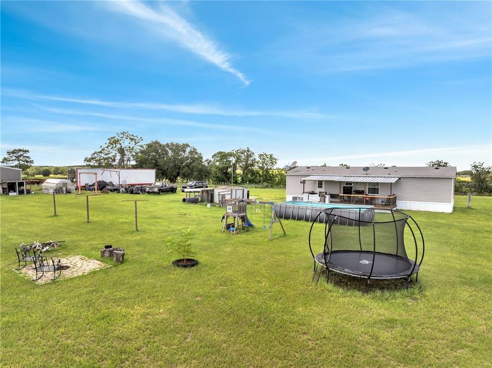 Active With Contract: $329,990 (3 beds, 2 baths, 1568 Square Feet)