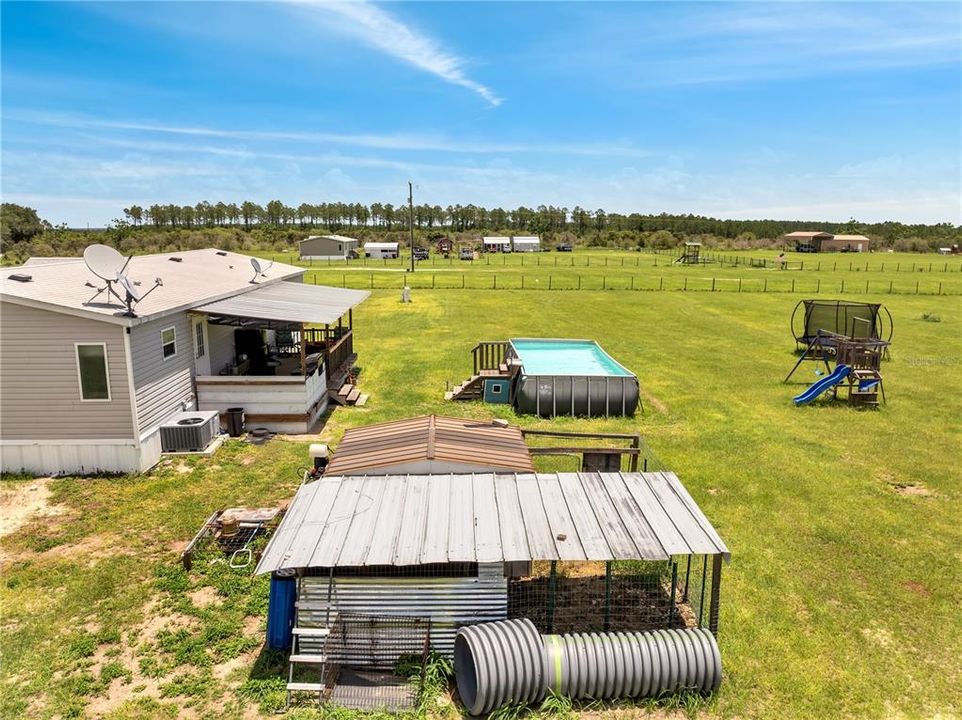 Active With Contract: $329,990 (3 beds, 2 baths, 1568 Square Feet)