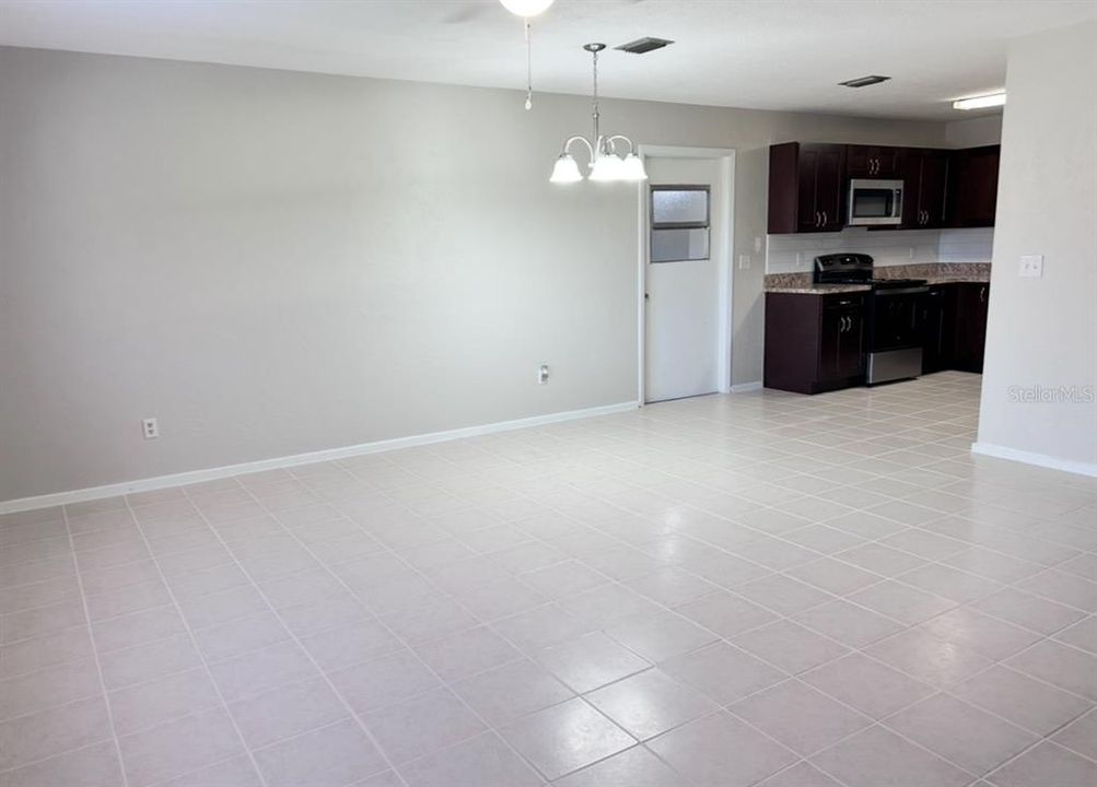 For Rent: $1,599 (2 beds, 2 baths, 1025 Square Feet)