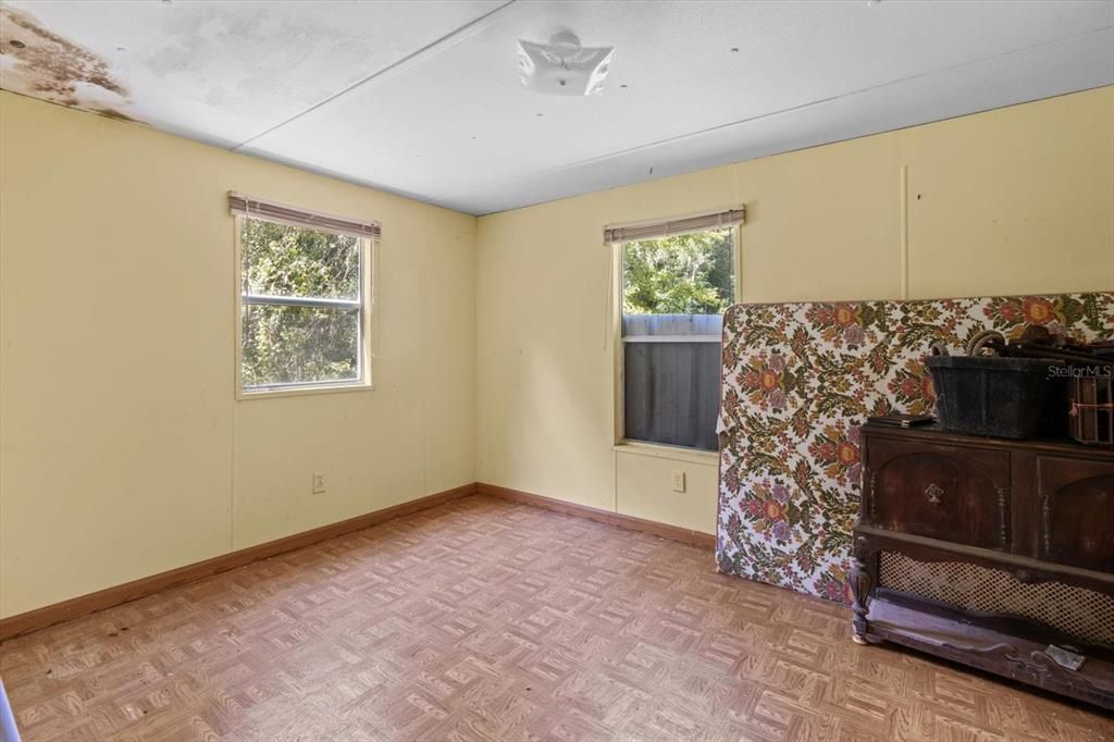 For Sale: $1,520,000 (5 beds, 3 baths, 2172 Square Feet)