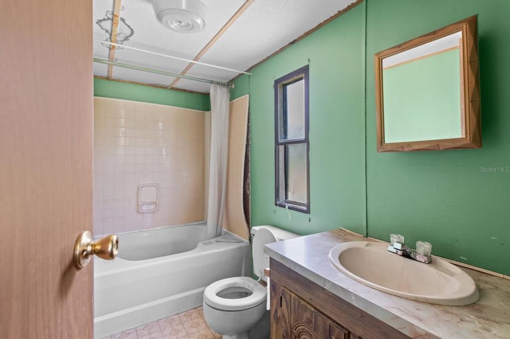 For Sale: $1,520,000 (5 beds, 3 baths, 2172 Square Feet)