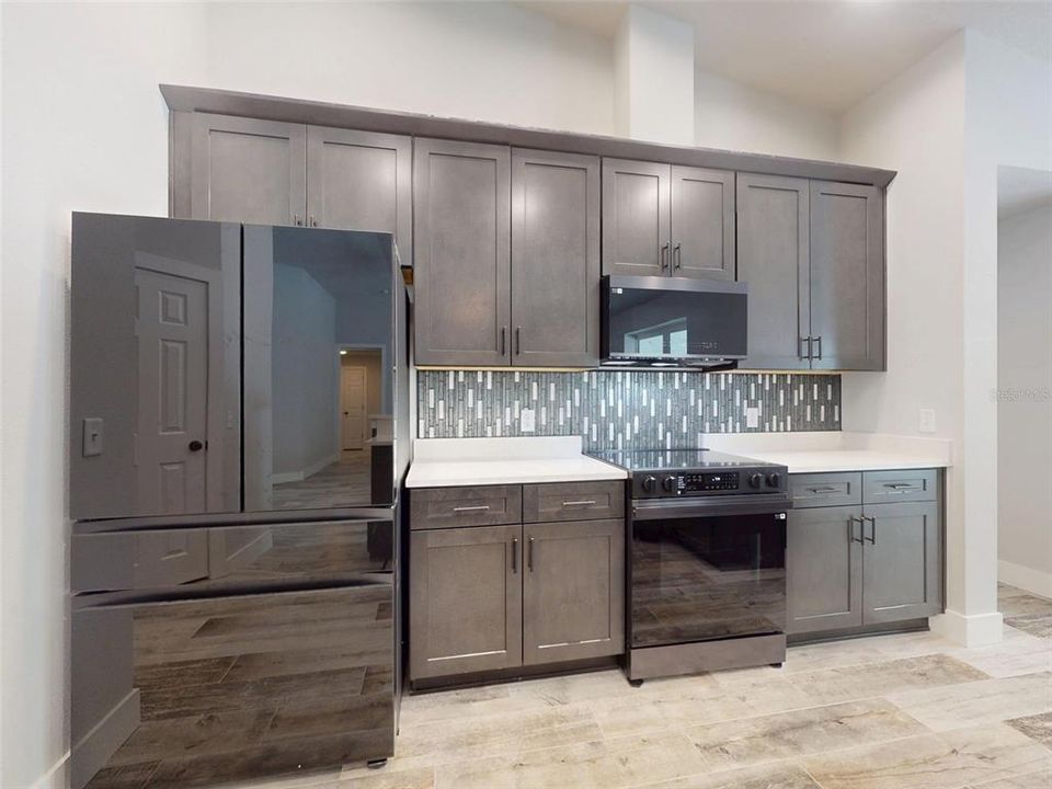 For Sale: $639,900 (5 beds, 3 baths, 2550 Square Feet)