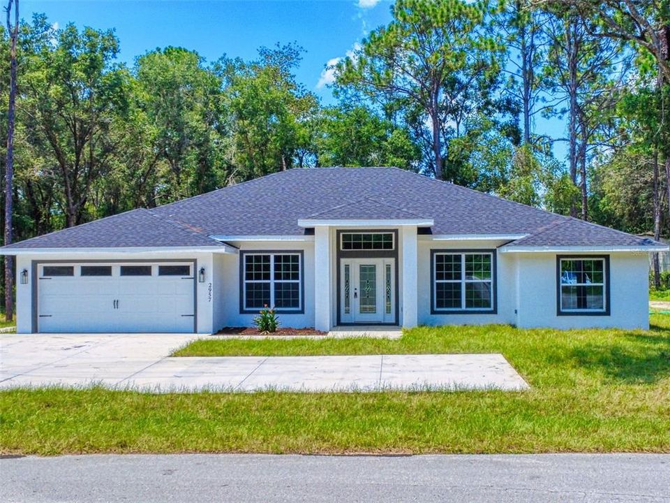 For Sale: $639,900 (5 beds, 3 baths, 2550 Square Feet)