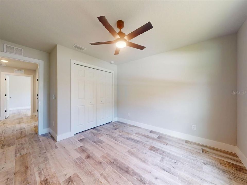 For Sale: $639,900 (5 beds, 3 baths, 2550 Square Feet)