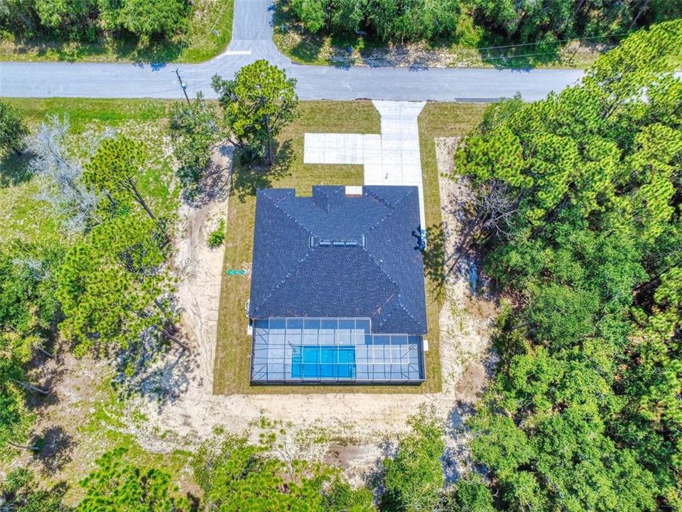 For Sale: $639,900 (5 beds, 3 baths, 2550 Square Feet)