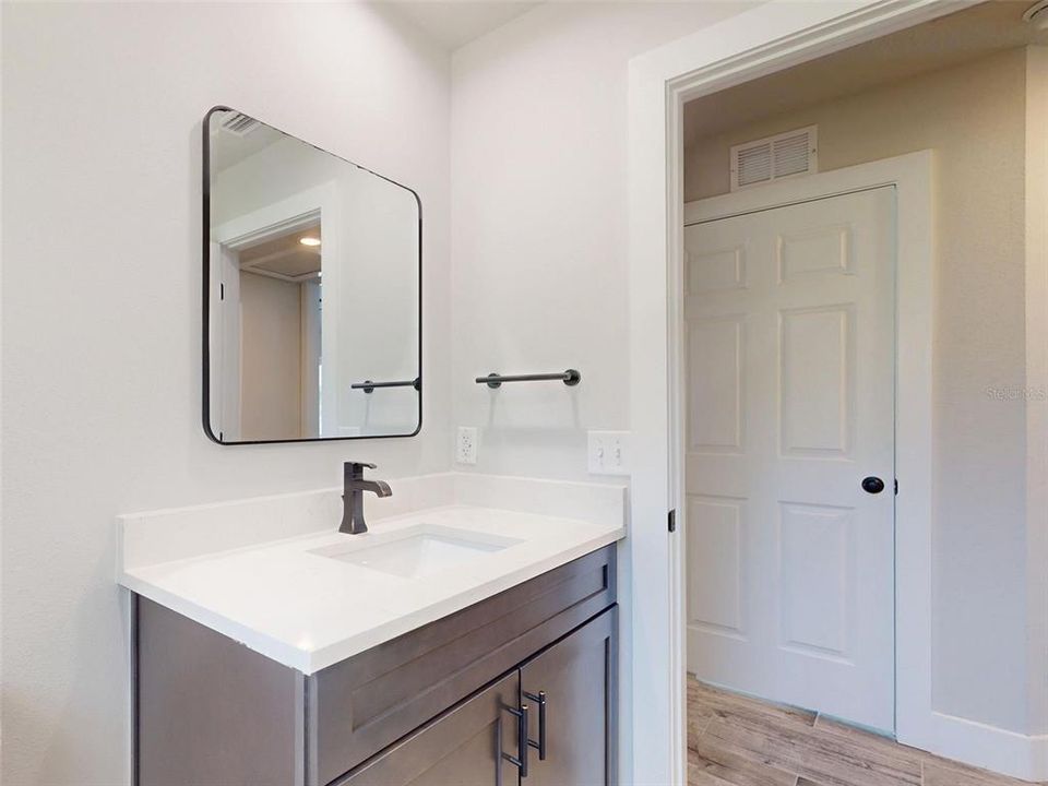 For Sale: $639,900 (5 beds, 3 baths, 2550 Square Feet)