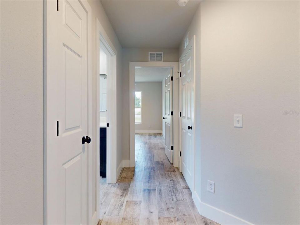 For Sale: $639,900 (5 beds, 3 baths, 2550 Square Feet)