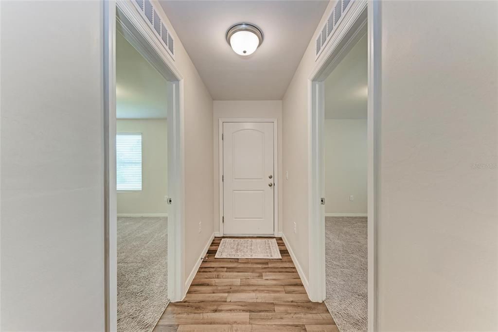 Под контрактом: $449,000 (6 спален, 0 ванн, 2804 Квадратных фут)