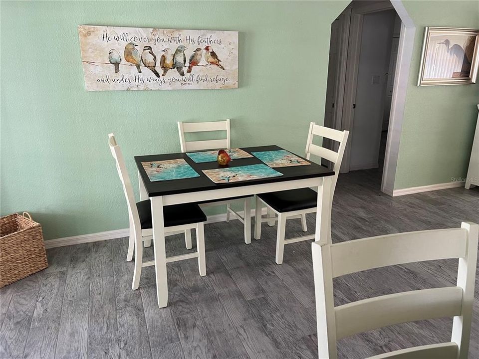 В аренду: $3,000 (3 спален, 2 ванн, 1385 Квадратных фут)