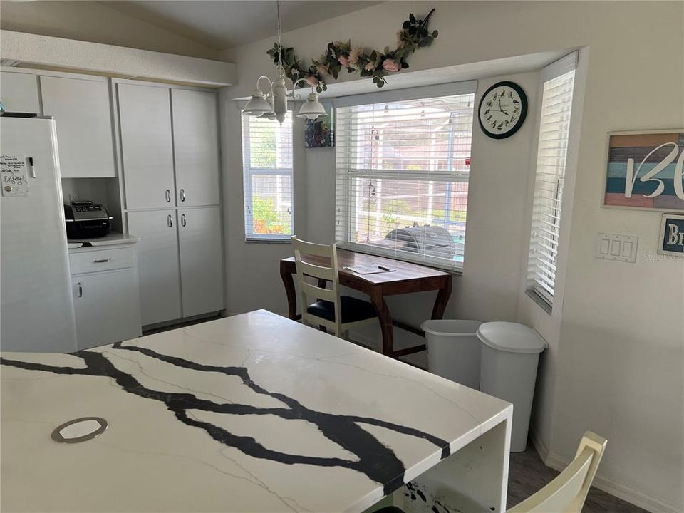 В аренду: $3,000 (3 спален, 2 ванн, 1385 Квадратных фут)