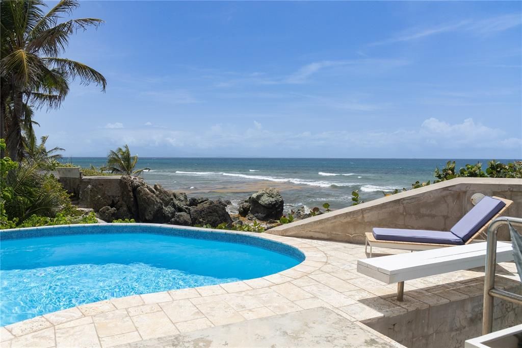 For Sale: $2,500,000 (4 beds, 3 baths, 3500 Square Feet)